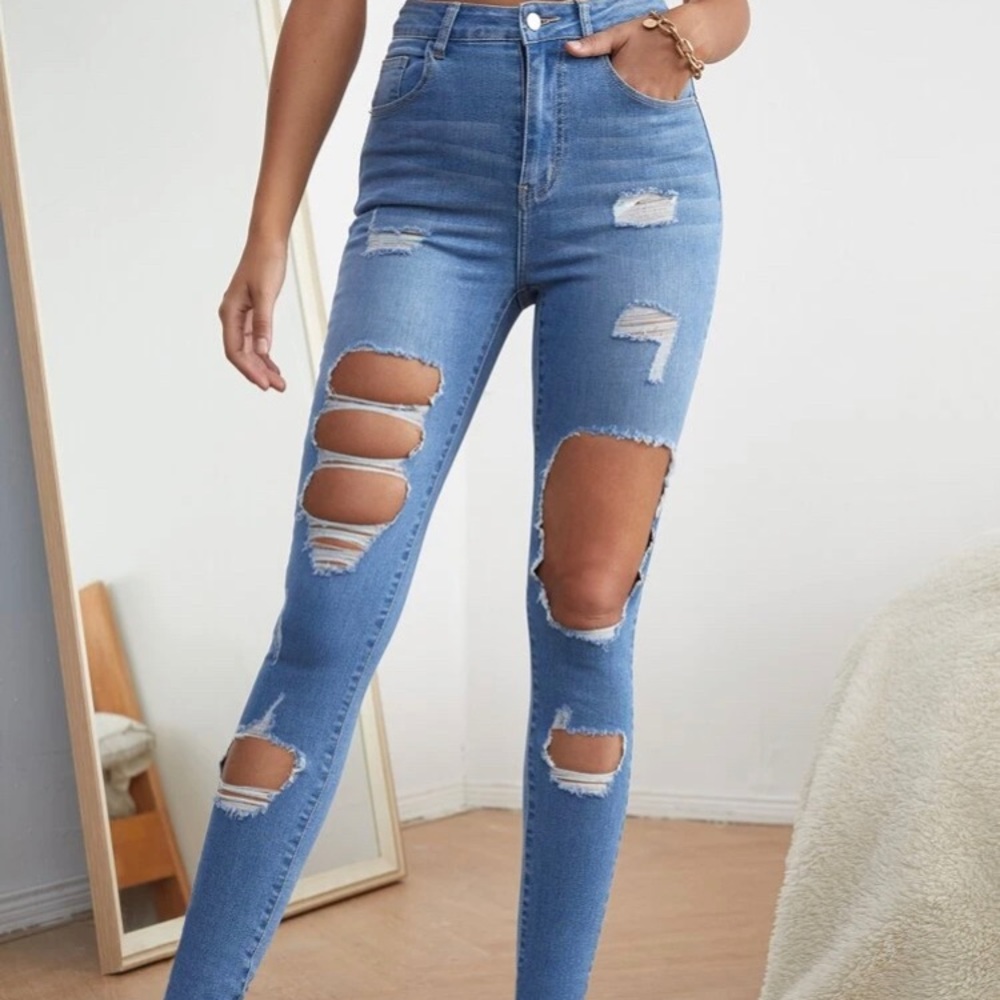 Brand new SHEIN ripped skinny jeans